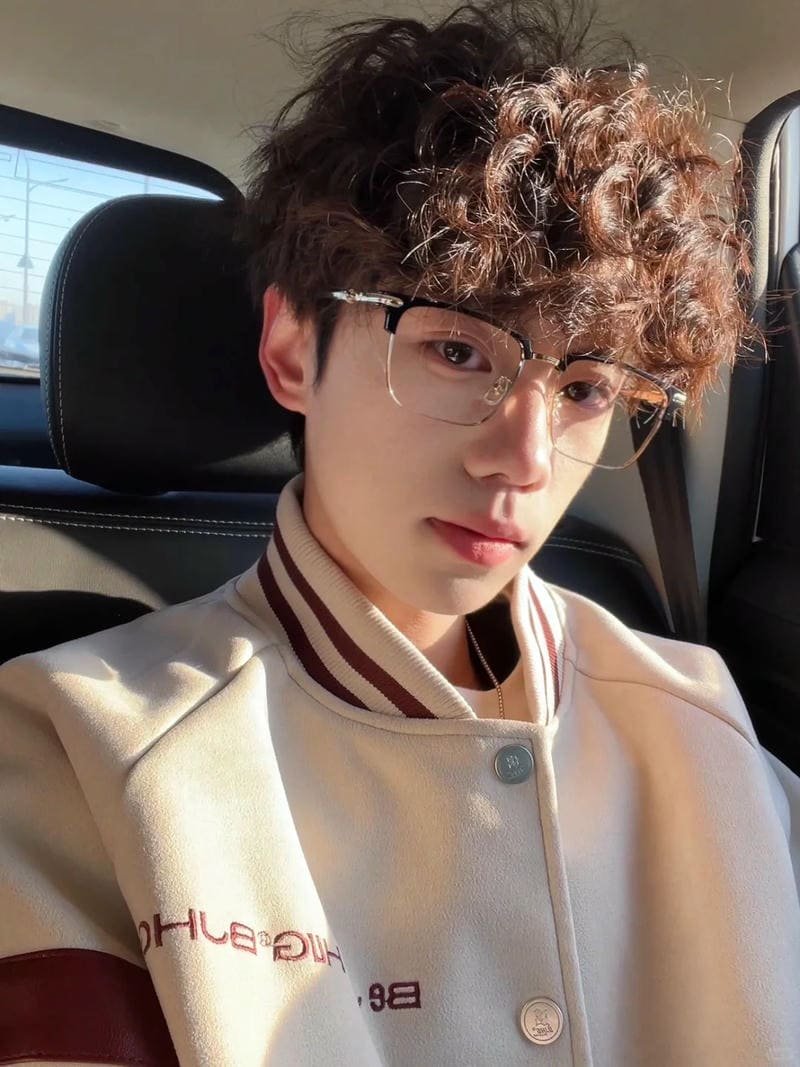 ảnh trai 2k4 đẹp