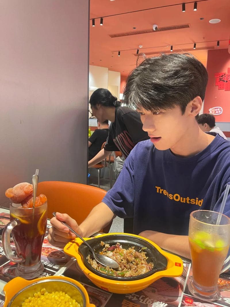 ảnh trai 2k4 lãng tử