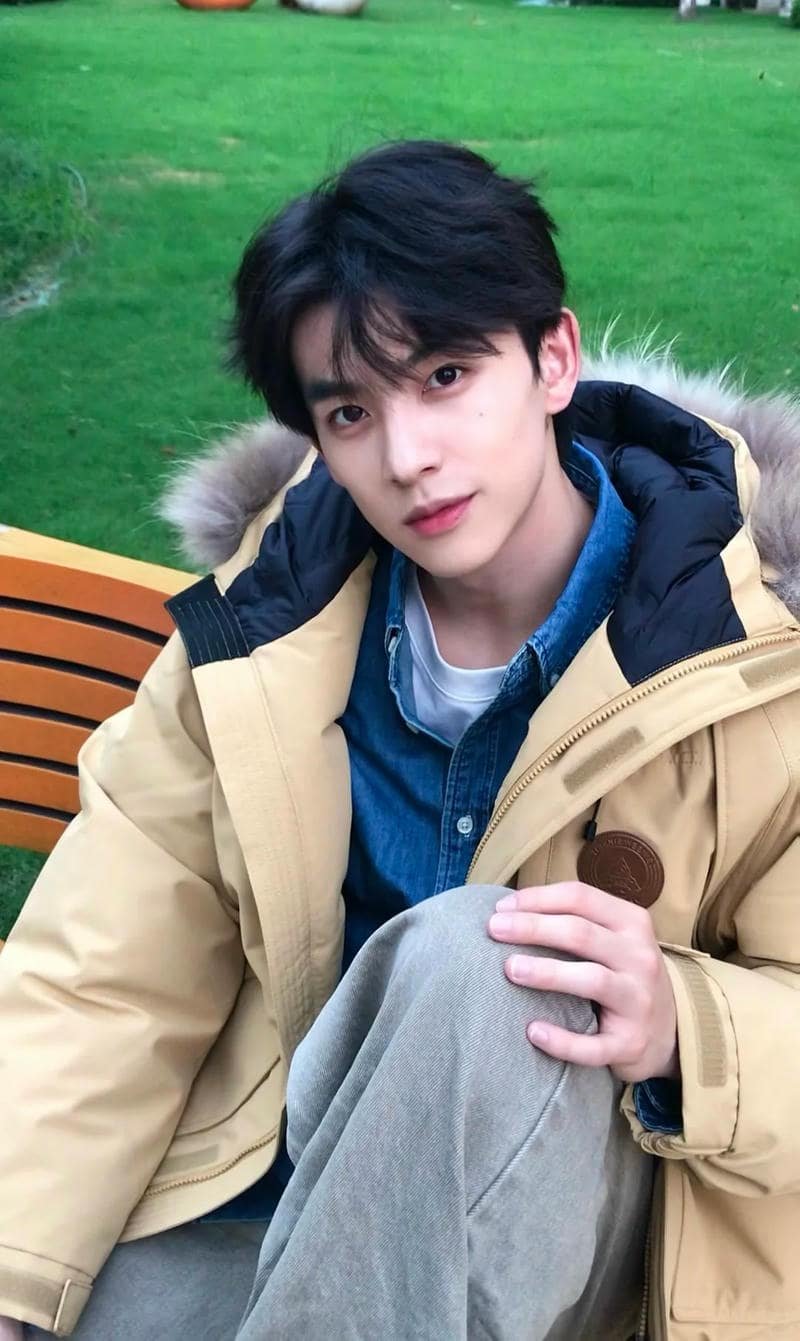 ảnh trai 2k4 phong cách