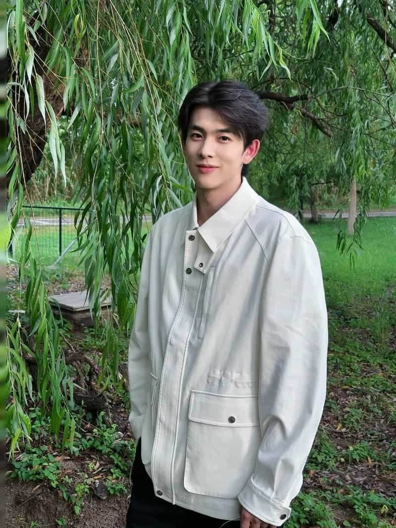 ảnh trai 2k4 phong trần