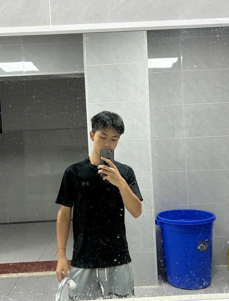 ảnh trai 2k6 giản dị