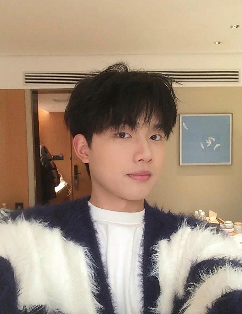 ảnh trai 2k6 nam tính