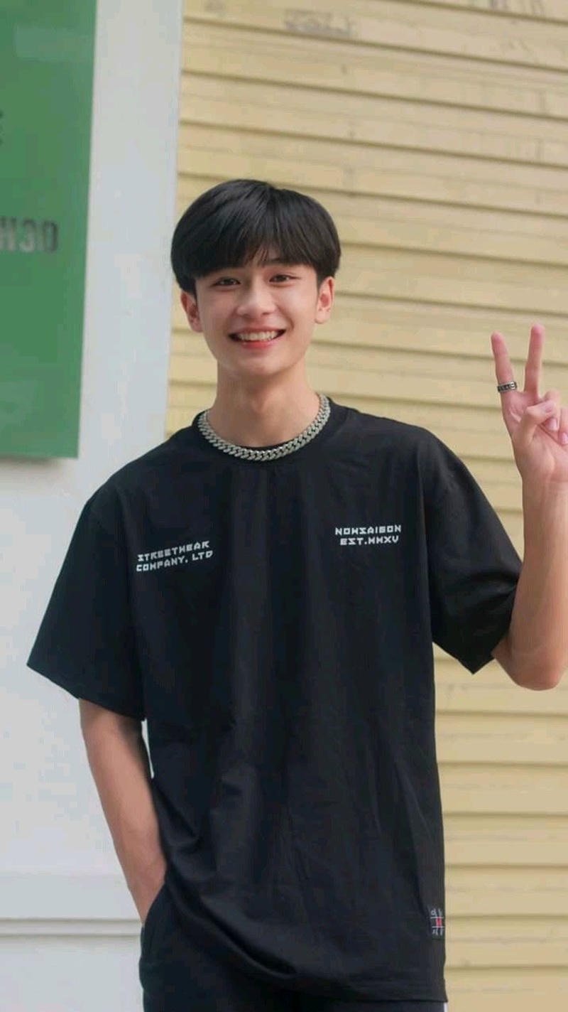 ảnh trai 2k8 học đường