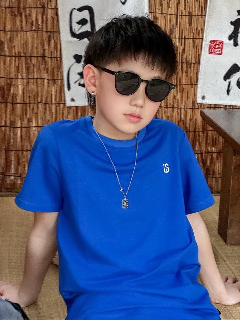 anh trai dep 10 tuoi doi thuong