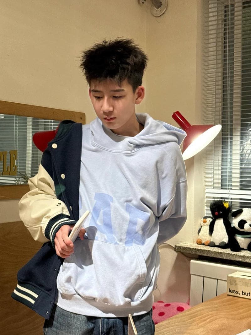 anh trai dep 13 tuoi cu te