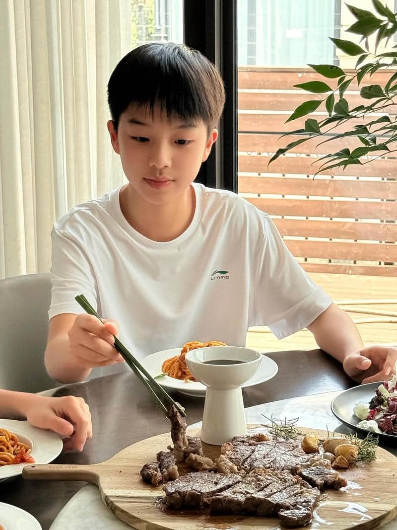 ảnh trai đẹp 13 tuổi dễ thương