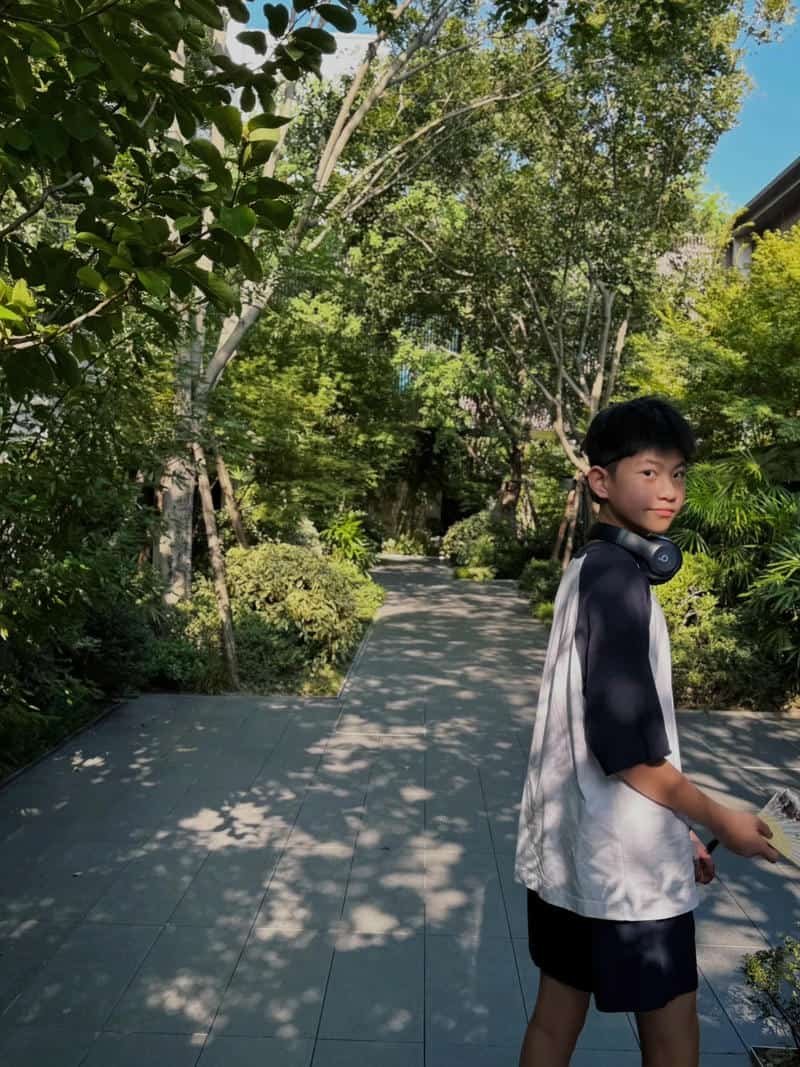 ảnh trai đẹp 13 tuổi năng động