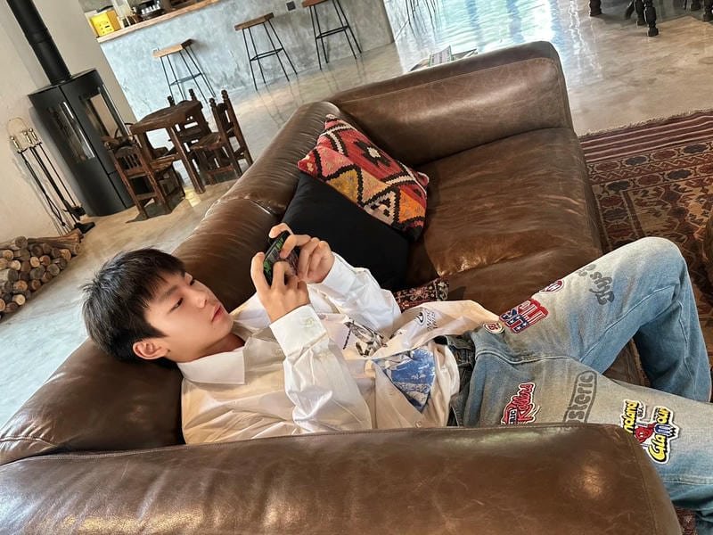 ảnh trai đẹp 13 tuổi tinh nghịch