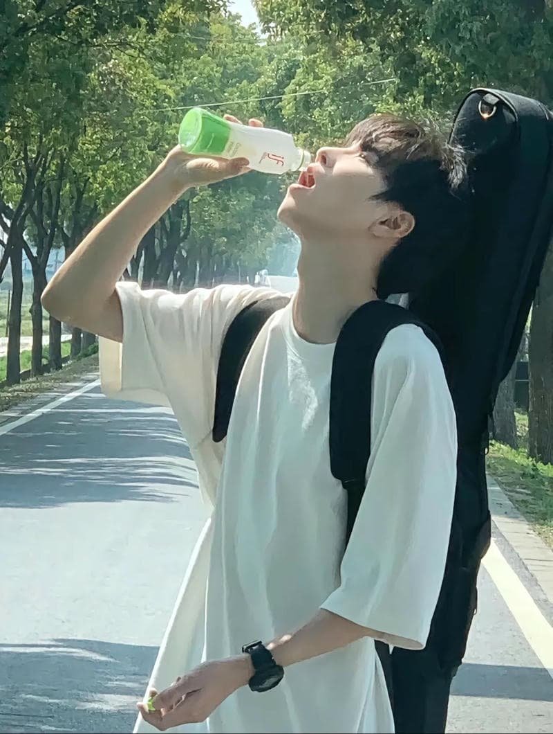 anh trai dep hoc sinh chill