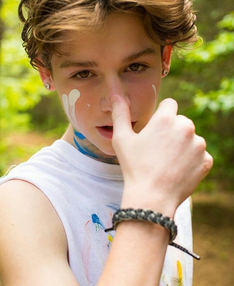 ảnh trai nga cuốn hút