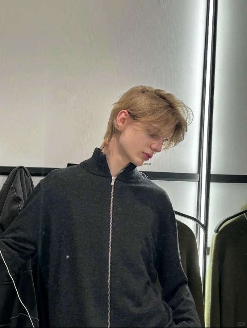 ảnh trai nga lãng tử