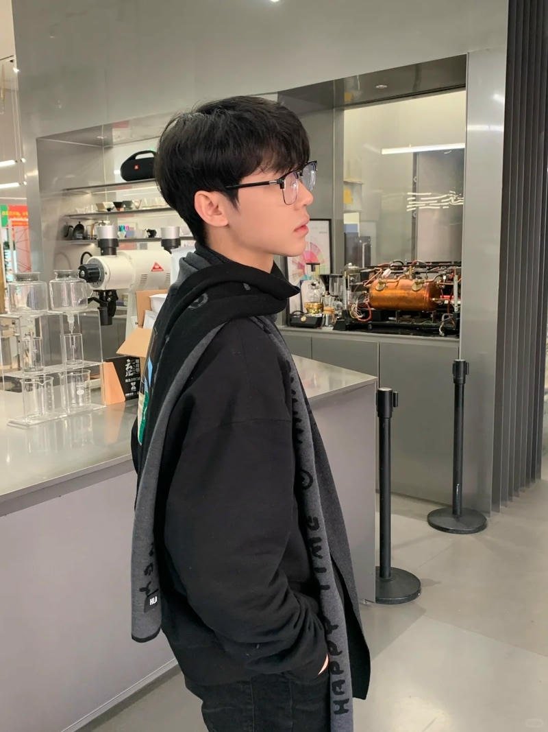 hinh anh trai dep 2k4