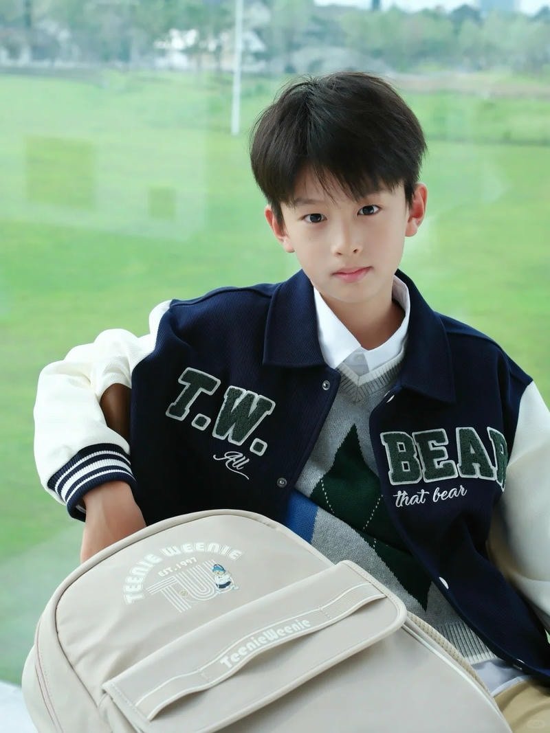 hinh trai dep 10 tuoi cool kid