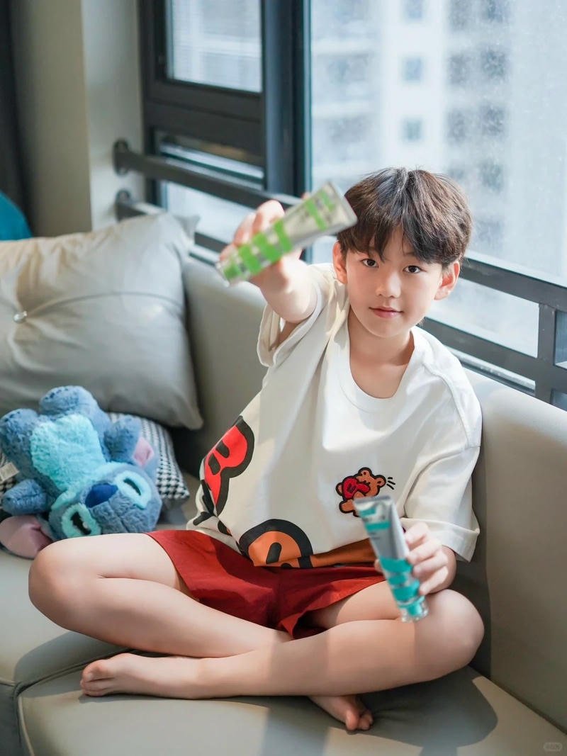 hinh trai dep 10 tuoi smile