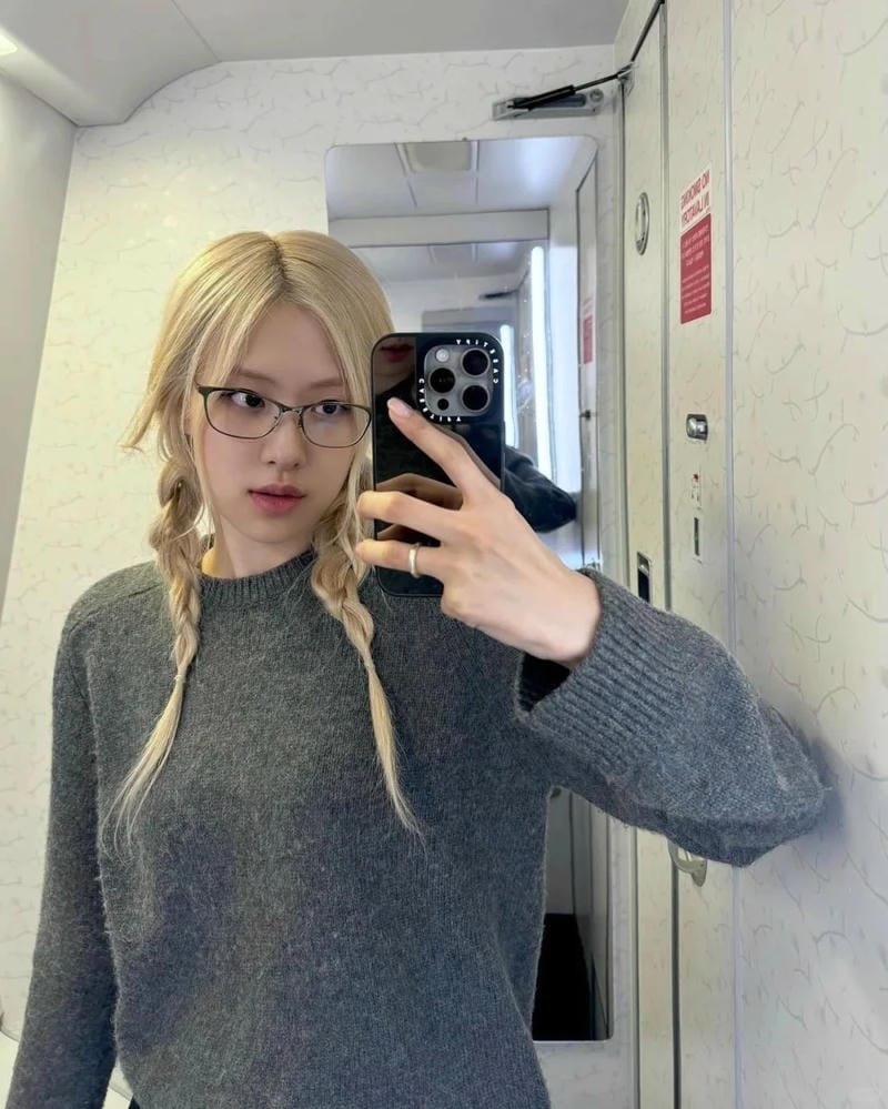 Bộ sưu tập ảnh gái xinh đeo kính đẹp