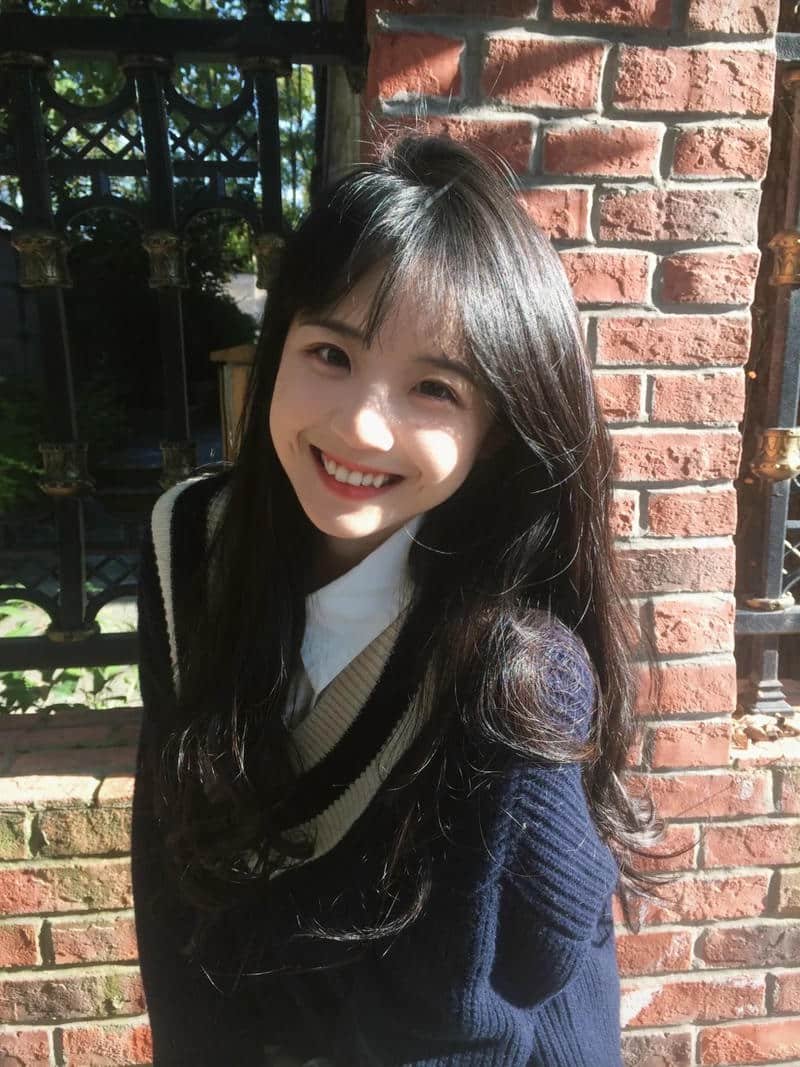 Khám phá ảnh gái xinh cười cuốn hút