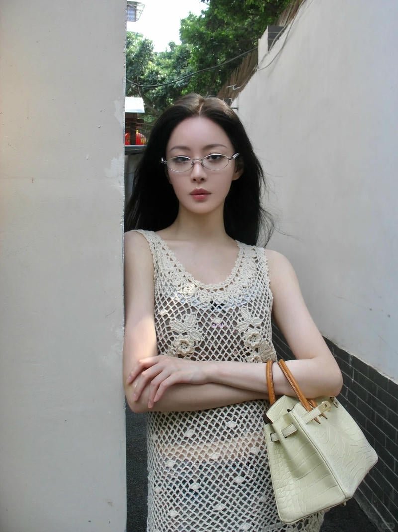 Loạt ảnh gái xinh đeo kính chất lượng