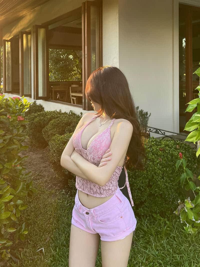 Ngắm ảnh gái xinh che mặt mới nhất