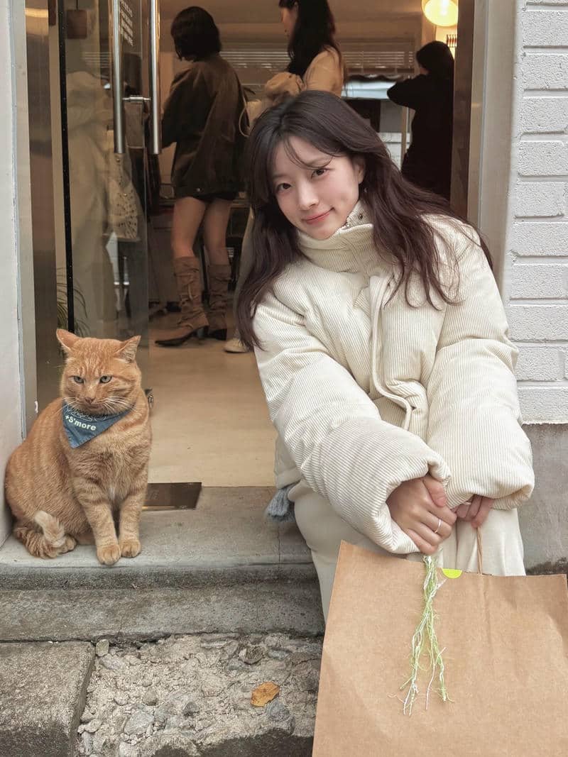 Ngắm ảnh gái xinh cười thu hút