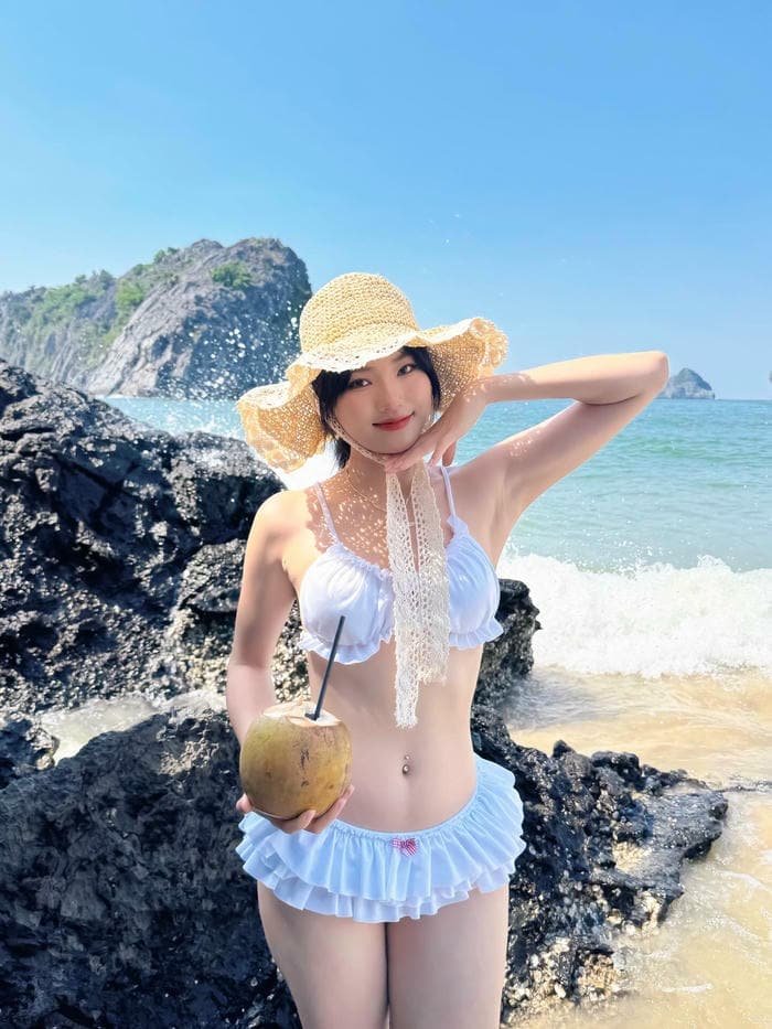 ảnh gái xinh gợi cảm đẹp nét