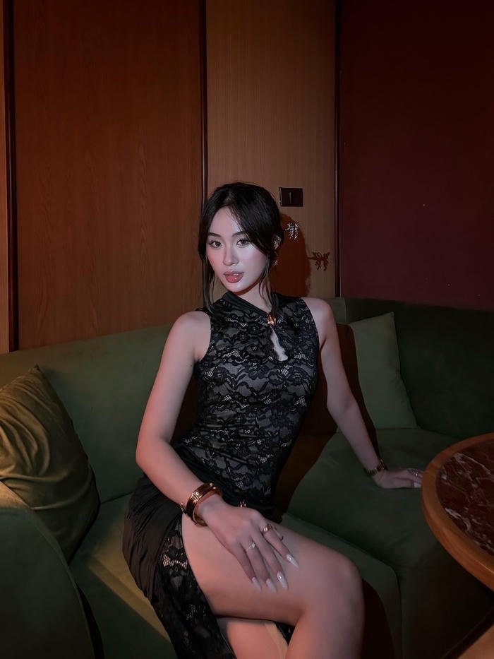 ảnh gái xinh khoe mông hd siêu nét