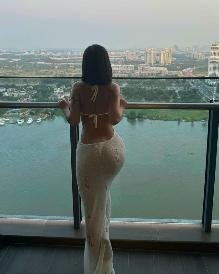 ảnh gái xinh mặc đồ bó sát full hd