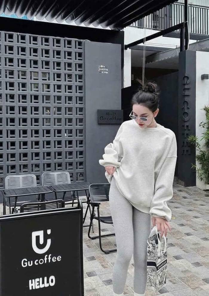 ảnh gái xinh mặc quần legging cực nét 4k