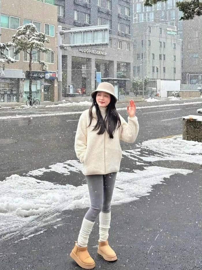 ảnh gái xinh mặc quần legging tinh tế 4k