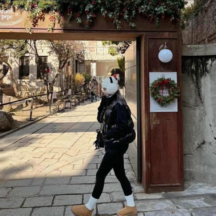 ảnh gái xinh mặc quần legging tinh tế hd