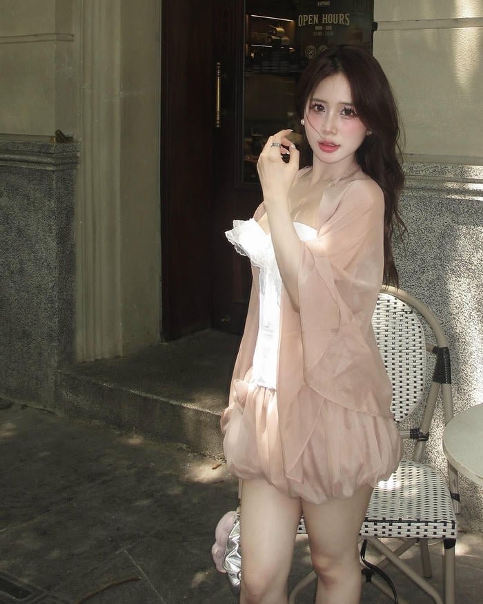 ảnh gái xinh mặc váy ngắn đẹp nhất full hd