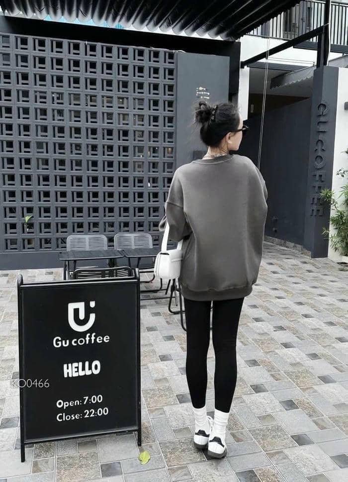 ảnh thiếu nữ mặc quần legging quyến rũ 4k