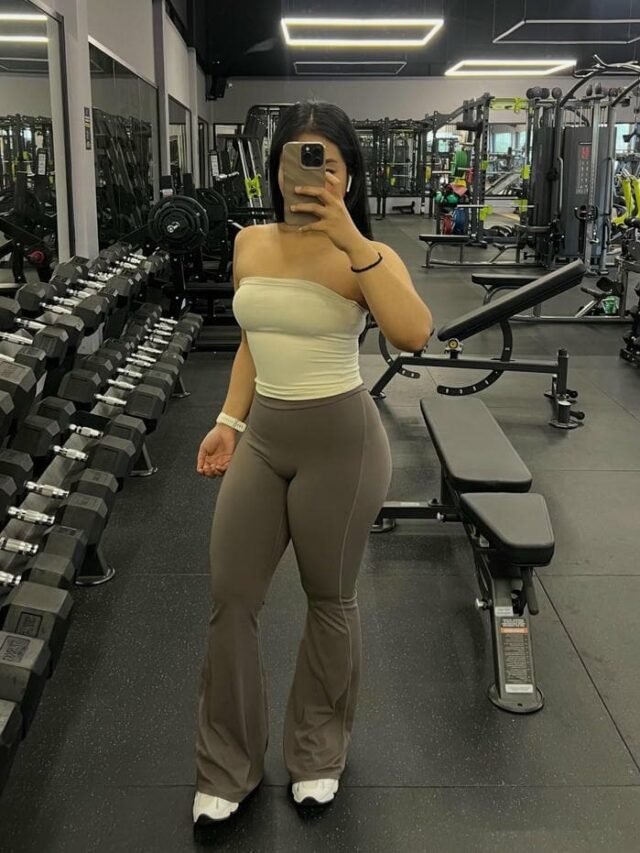 199+ ảnh gái xinh mặc quần legging sexy body cuốn hút